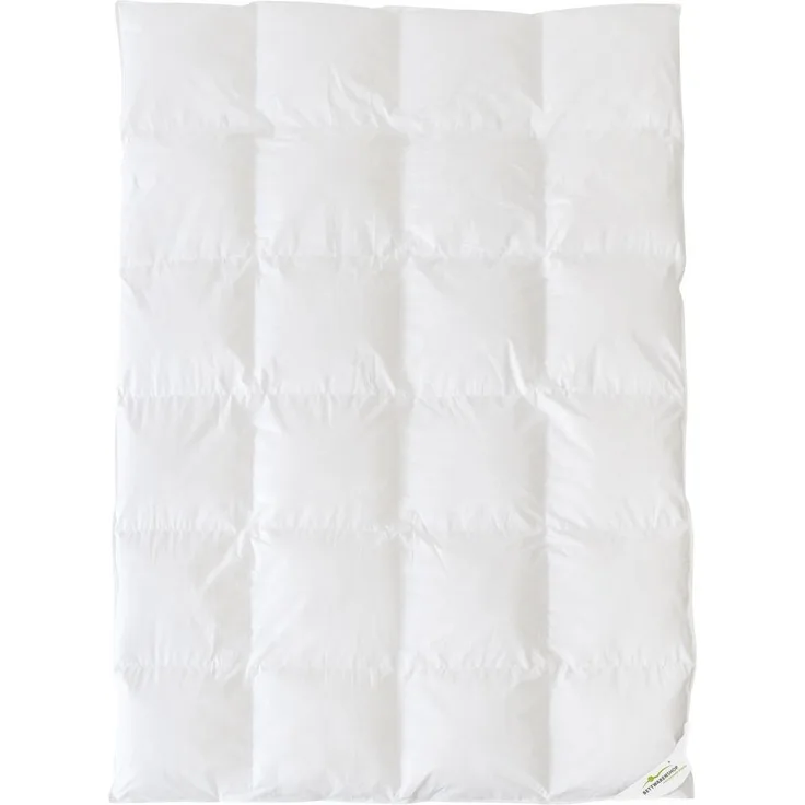 BettwarenShop Daunendecke Zirbe medium, Füllung: 65% Daunen, 25% Zirbe, 10% Federn|155x220 cm