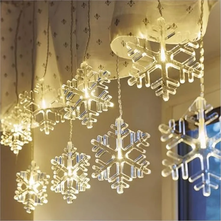 EMOS Mini Lichtervorhang mit 8 Schneeflocken, LED-Lichterkette mit Wintermotiv, Warmweiß, Lichtergirlande 84cm + Netzteil, Leuchtdauer 10.000 h, IP44 für Innen und Außen, für Party, Weihnachten – Bild 2