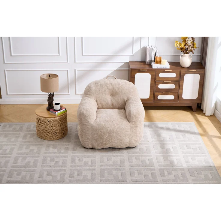 Sitzsack-Sessel mit Kunstfellbezug, Armlehnen und Schaumstoffflocken, weicher Lesesitz ohne Montage für Wohn- und Schlafzimmer, Beige – Bild 22
