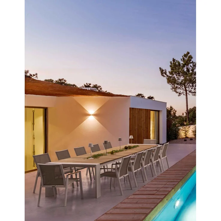 Gartentisch Norema aus Aluminium und Teakholz, modern, ausziehbar für 10–14 Personen, weiß – Bild 10