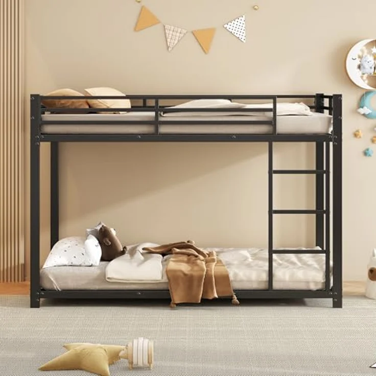 FAVSH Etagenbett 90x200 cm, stabiles Metallbett mit Leiter und Sicherheitsgeländer, Hochbett für 2 Kinder mit Lattenrost, Stockbett für Erwachsene und Jugendliche, Platzsparendes Bettgestell, Schwarz – Bild 1