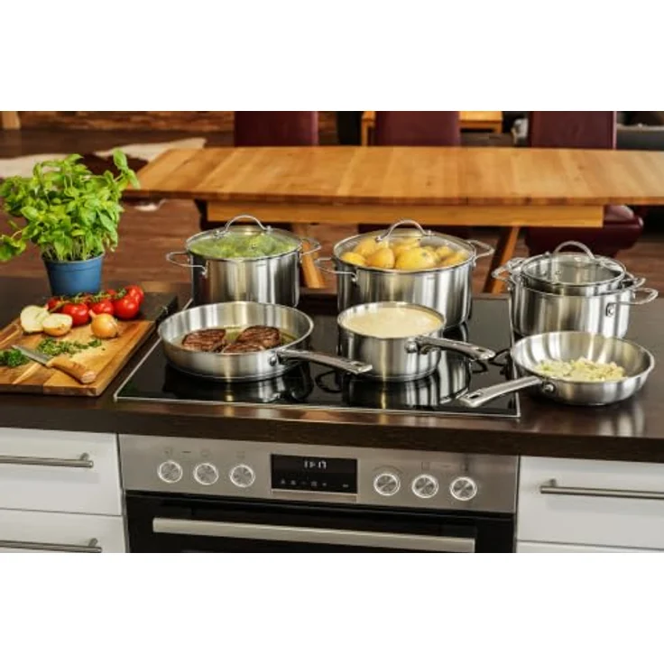Kopf Topf-Set Clara, Edelstahl, 10-teilig mit 4 Kochtöpfen, Bratpfanne, Schmorpfanne, Stielkasserolle und 3 Glasdeckeln, für alle Herdarten inkl. Induktion, spülmaschinengeeignet und backofenfest – Bild 2