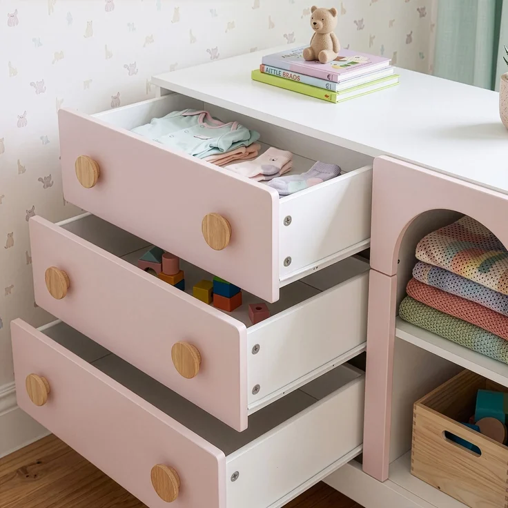 Kinderkommode Vaarentaa 3 Schubladen 2 Fächer Weiß/Cotton Candy [en. casa] – Bild 5