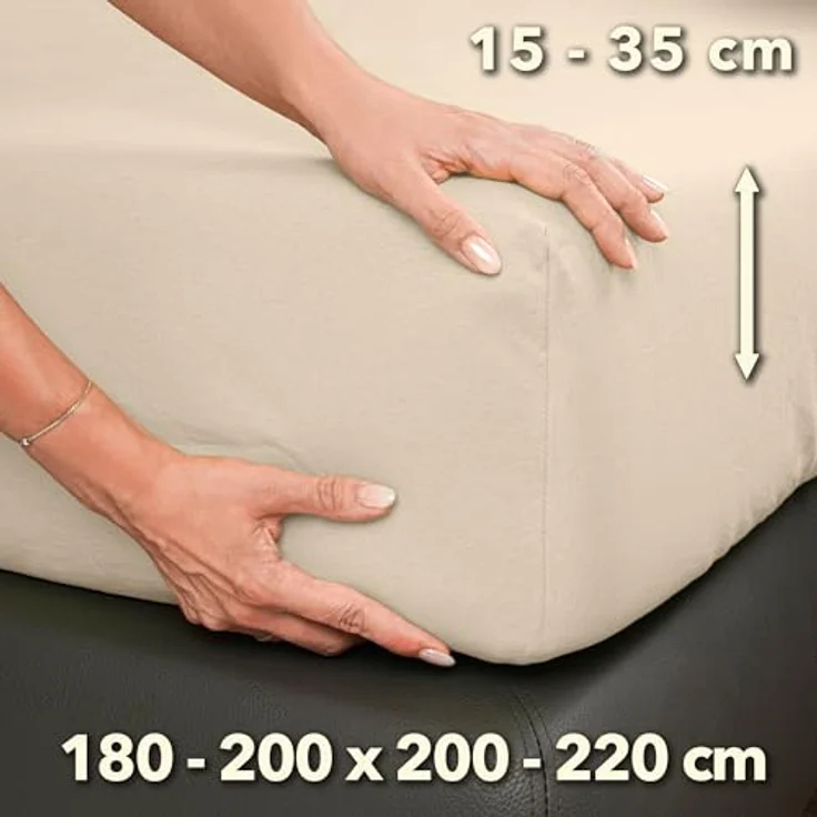STUDIO Premium Spannbettlaken, Jersey-Spannbetttuch in Creme, 180x200cm - 200x220cm, 97% Baumwolle, 3% Elastan, bügelfrei, für Matratzen bis 35cm Höhe – Bild 3