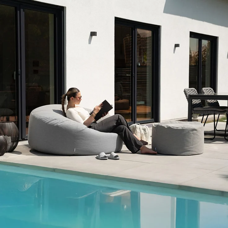 Home Deluxe Outdoor Sitzsack CLOUD - Hellgrau, Polyester, 140 x40 x140 cm – Bild 2
