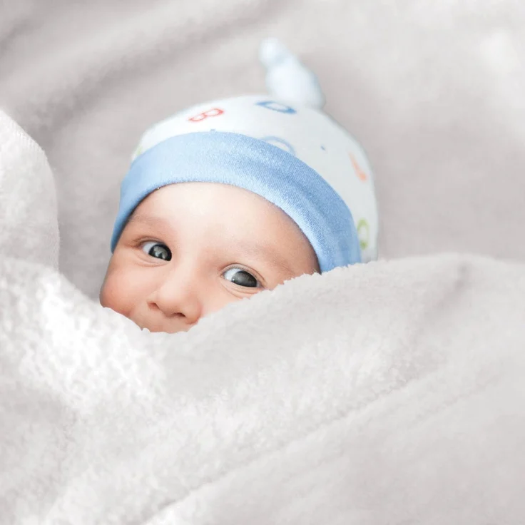 Babydecke Krabbeldecke Schmusedecke Kuscheldecke für Kleinkinder, flauschig weich nach ÖKO-TEX Standard 100 in vielen verschiedenen Ausführungen verfügbar in vielen Grüßen und Farben (ca. 70x100 cm / weiß - champagner) – Bild 2