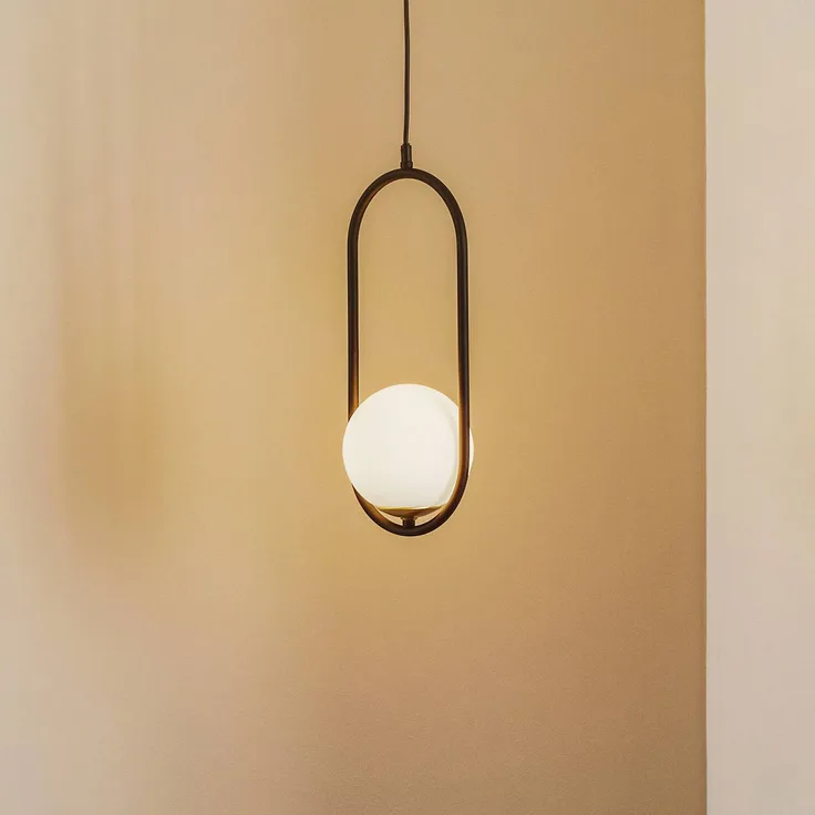 Jupiter Hängeleuchte Samba, einflammig aus Opalglas und Schwarz mit Dimmbarkeit, modern