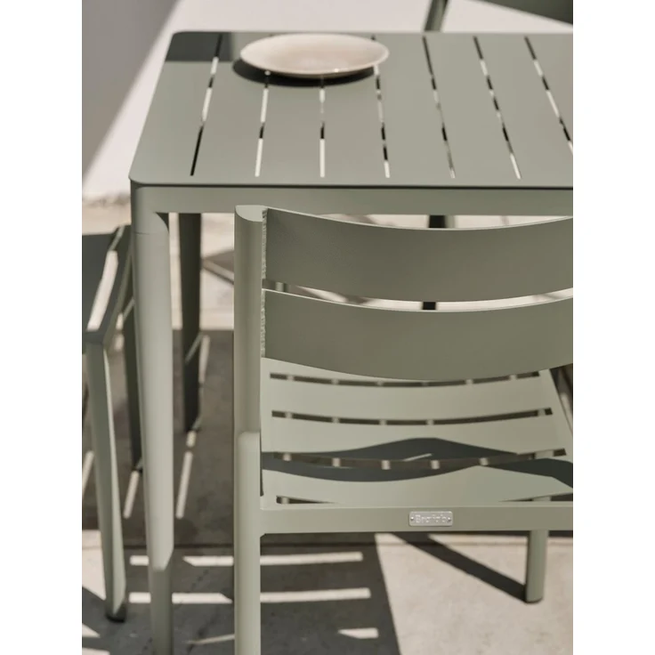 Gartenesstisch Bigby aus Aluminium, modern und rechteckig, hellgrün, für 4–6 Personen – Bild 3