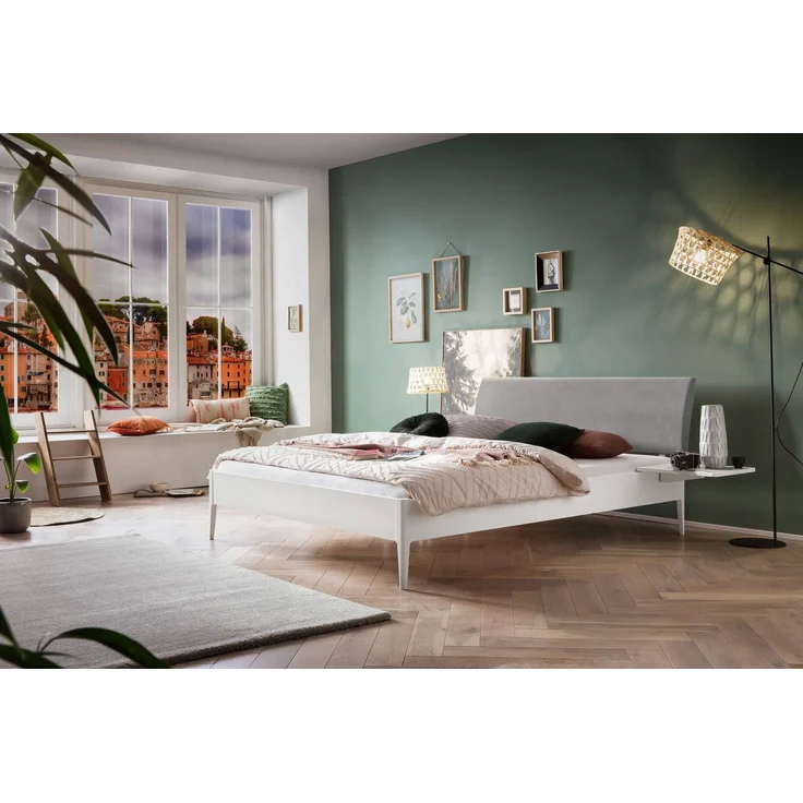 Hasena Polsterbett Sestola Weiß mit Bezug Pace Light Grey 200x200 cm, Fußhöhe 20 cm MDF weiss deckend – Lounge – Bild 2