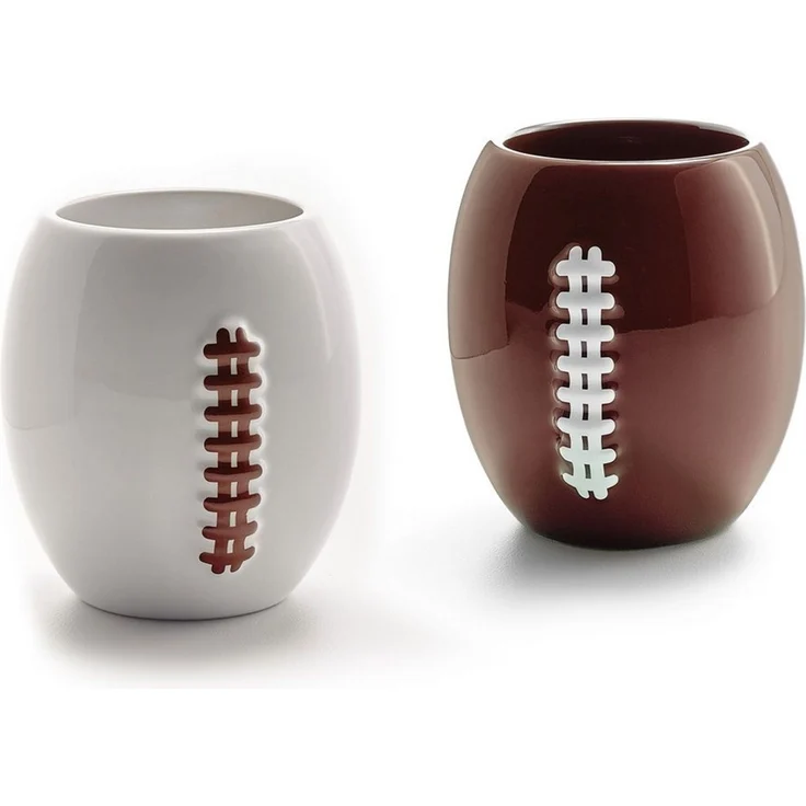 40YARDS Tasse American Football Tasse/Kaffeebecher (330 ml) im 2er Set, 2-tlg, Keramik, mit erhabener Football Naht – Bild 1