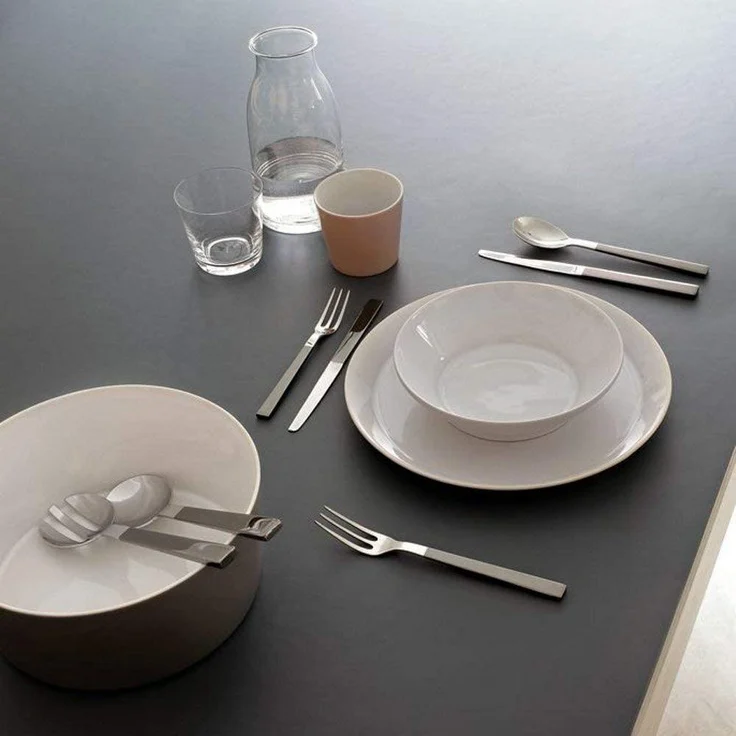 Alessi ''Santiago'', 6 Stück Tafelmesser – Bild 2