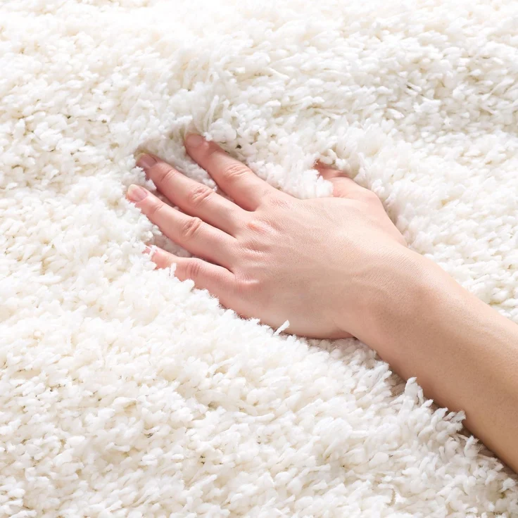 SAFAVIEH Zottelig Teppich für Wohnzimmer, Esszimmer, Schlafzimmer - California Shag Collection, Hoher Flor, Weiss, 122 X 183 cm