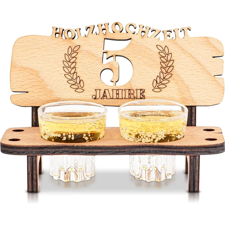 DARO Design - Schnapsbank 5. Hochzeitstag Holzhochzeit Geschenk Deko für Paare Männer Frauen aus Holz mit Gläsern