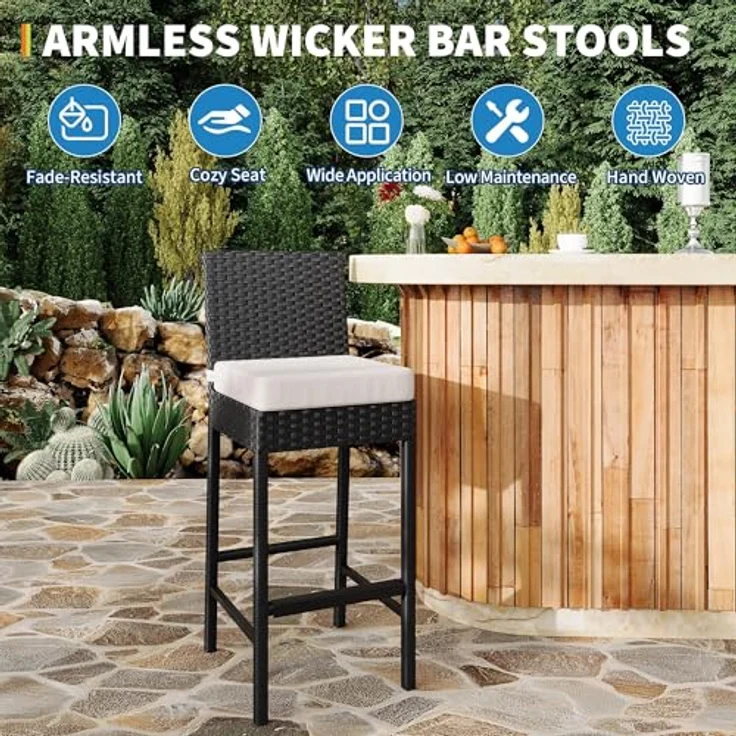GarveeHome 2er Set Rattan-Hochstühle Mit Metallrahmen, Gepolsterte Outdoor-Barhocker Mit Rückenlehne Und Fußstütze, Wetterfester Stuhl, Für Terrasse Und Strand, 40,6 x 45 x 103,4 cm – Bild 7