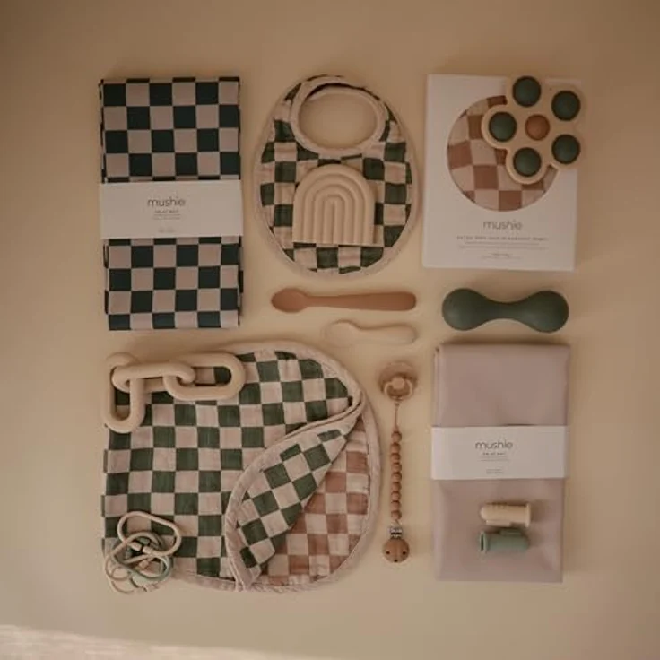 Mushie Spritzmatte Bodenschutzmatte für Baby | Wasserdichte & Maschinenwaschbare Matte für Hochstuhl | 108x108 cm | Leicht, Langlebig & BPA-frei Splat Mat | Perfekt für Essensbereich (Olive Check) – Bild 8