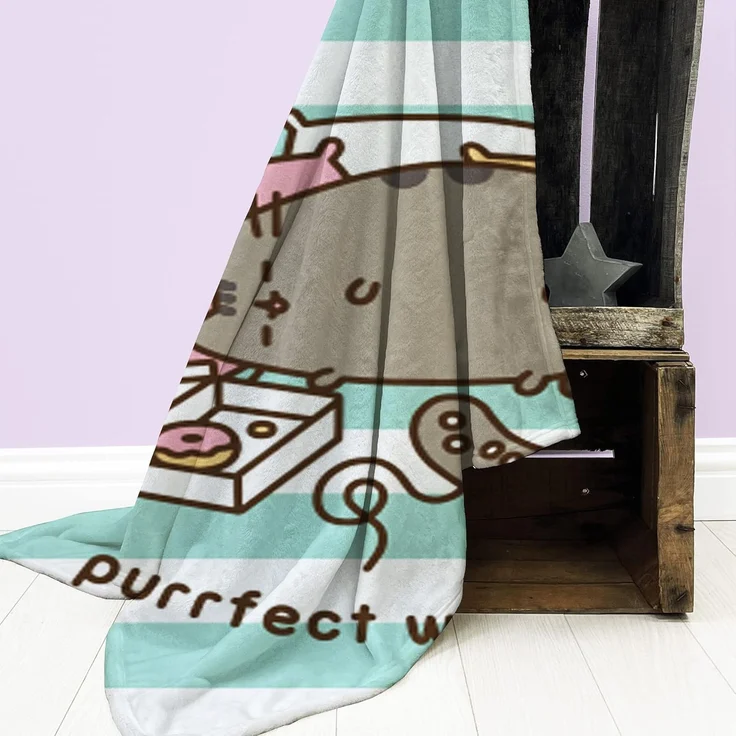 Kinderdecke Pusheen Purrfect Weekend 160x200 cm weich, kuschelig Coral Fleecedecke, BERONAGE, passend zur Bettwäsche, ideal für Sofa, Couch, Bett, Auto, Camping – Bild 3