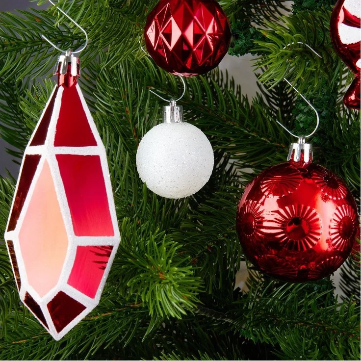 BRUBAKER Weihnachtsbaumkugel XXL Weihnachtskugel Set - Premium Christbaumschmuck (128 St), Baumschmuck mit Glitzer Kugeln, Figur Anhängern und Baumspitze Stern – Bild 3