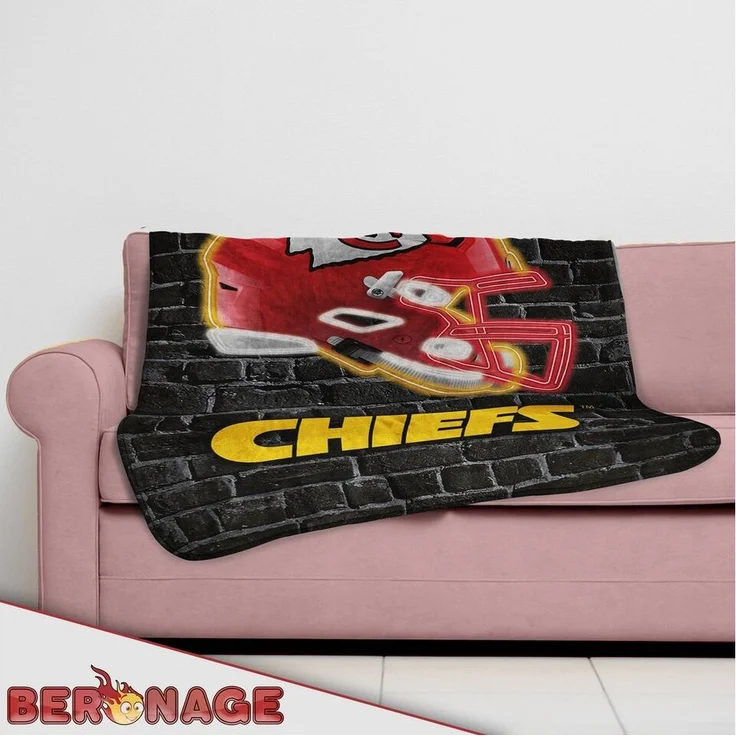 Wohndecke NFL Kansas City Chiefs Decke 150x200cm Wellsoft Kuscheldecke Wohndecke, BERONAGE, passend zur Bettwäsche, ideal für Sofa, Couch, Bett, Auto, Camping – Bild 3