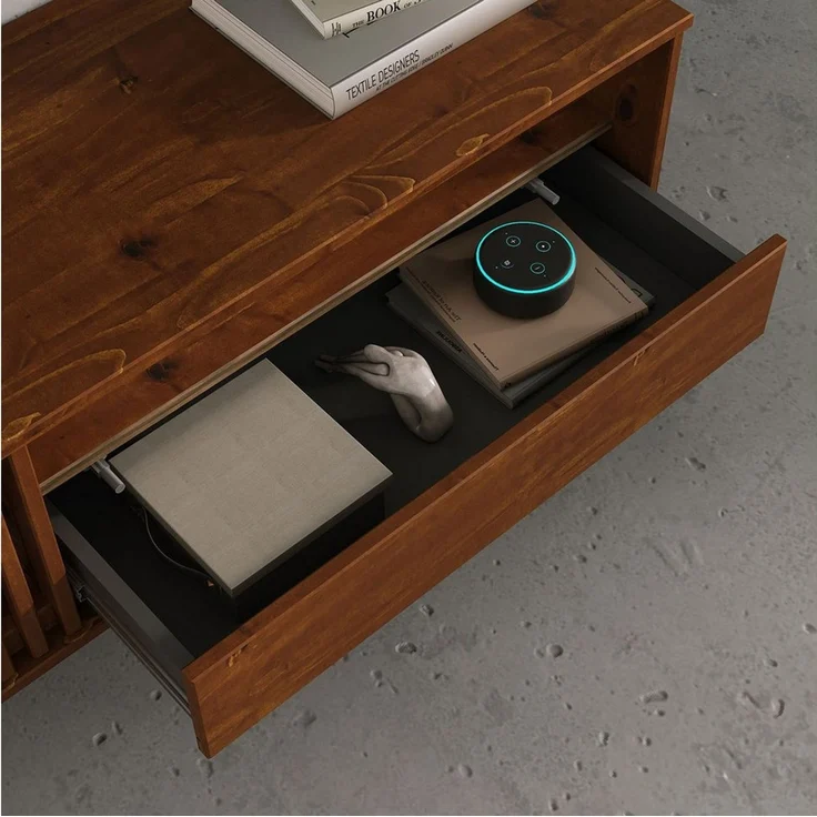 IDIMEX Lowboard ADAMO, Sideboard 145 cm aus Massivholz mit Lamellen-Schiebetür KastanieFinish – Bild 3