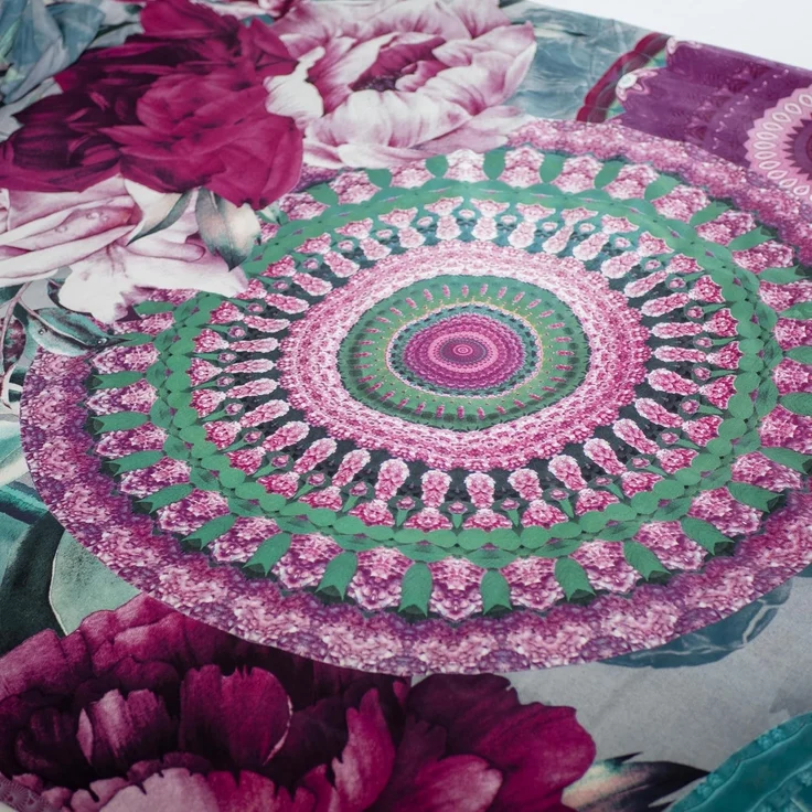 Traumschloss Satin Bettwäsche - Bandhura - Mandalas mit Blumen, mint, rosa 155x220 / 80x80 – Bild 4
