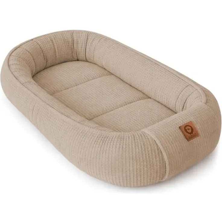 Babynestchen Neugeborene – Babynest aus Waffelpique Baumwolle – Nestchen Baby für Babybett & Kinderbett – Babykokon Tragbar – OEKO-TEX zertifiziert – Zubehör Babybett - Braun Waffelpique
