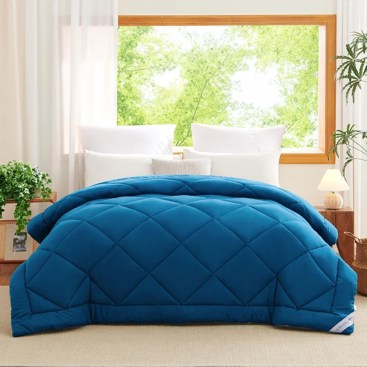 WAVVE Bettdecke 220x240 Ganzjahresdecke 4 Jahreszeiten, Steppdecke 300gsm Mikrofaser 220x240, Super Weiche Zudecke Schlafdecke Atmungsaktive 240 x 220 Türkis