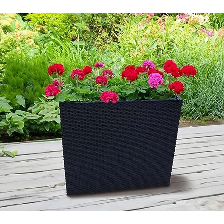 Spetebo Blumenkasten XL Pflanzkasten anthrazit Rattan Optik 57x49 cm (Packung, 1 St, bestehend aus 1 Blumenkübel mit Pflanzschale) – Bild 5