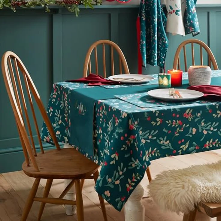 Catherine Lansfield Weihnachtlicher Tischläufer mit Stechpalme und Mistelzweig, Bestickt, Baumwolle, 32x220 cm, Grün – Bild 3