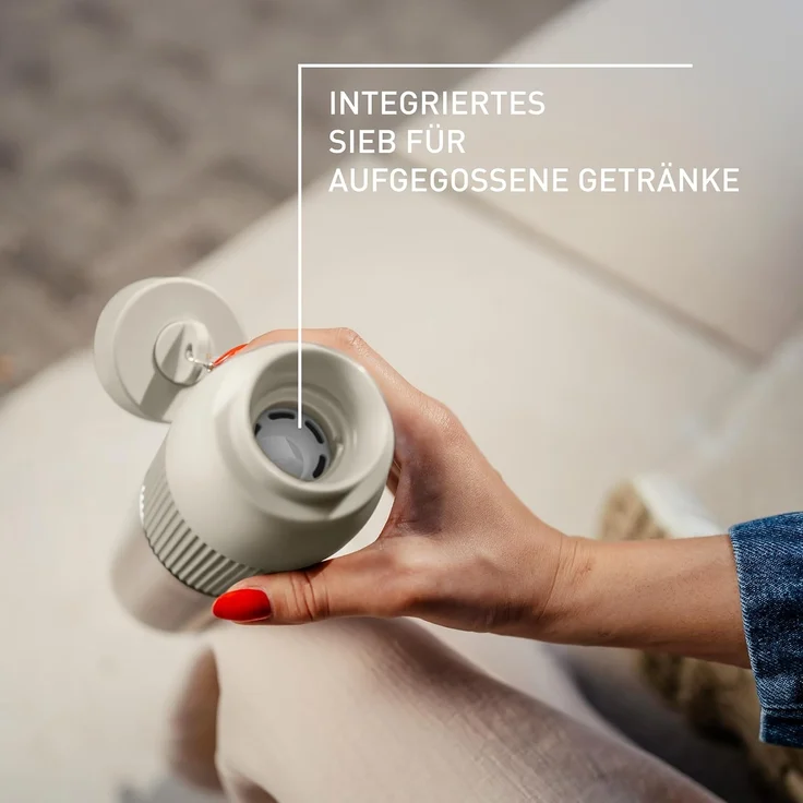 Emsa Isolierflasche beYou Twist, mit integriertem Sieb und Trageband, 100% dicht, spülmaschinengeeignet – Bild 3
