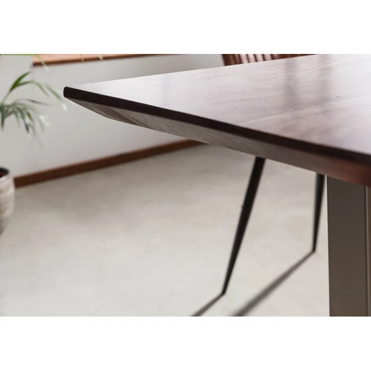 Esstisch Akazie 140x90 grau lackiert / U-Beine silber matt SWISS EDGE – Bild 5
