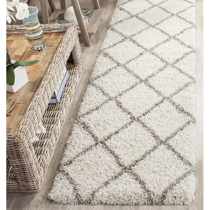 SAFAVIEH Zottelig Teppich für Wohnzimmer, Esszimmer, Schlafzimmer - Hudson Shag Collection, Hoher Flor, Elfenbein und Grau, 69 X 244 cm