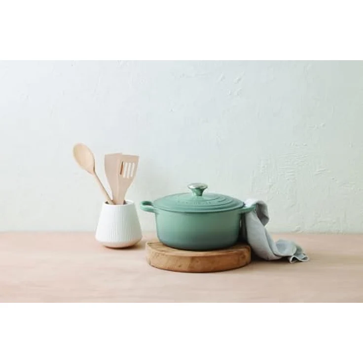 Le Creuset Signature Bräter rund 20 cm Sea Salt – Bild 7