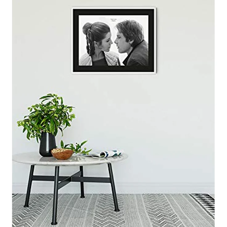 Komar Wandbild Star Wars Classic Leia Han Love, Kinderzimmer Dekoration, Kunstdruck, 70 x 50 cm, bunt, ohne Rahmen, Premium-Fotopapier, MADE IN GERMANY – Bild 2