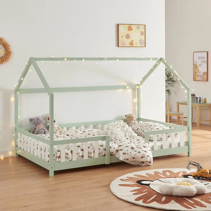 Hausbett Sisimiut mit Rausfallschutz 120x200 cm Mintgrün/Weiß [en. casa] – Bild 1