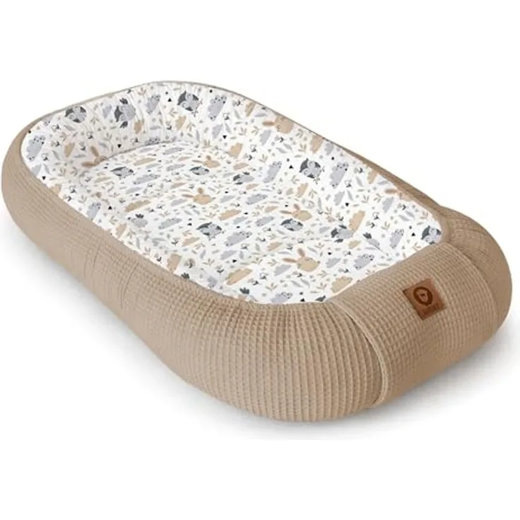 Babynestchen Neugeborene – Nestchen Baby aus Waffel Baumwolle & Baumwollstoff – Babynest für Babybett & Kinderbett – Baby Kokon Tragbar – OEKO-TEX zertifiziert – Zubehör für Babybett - Eulen und Braun