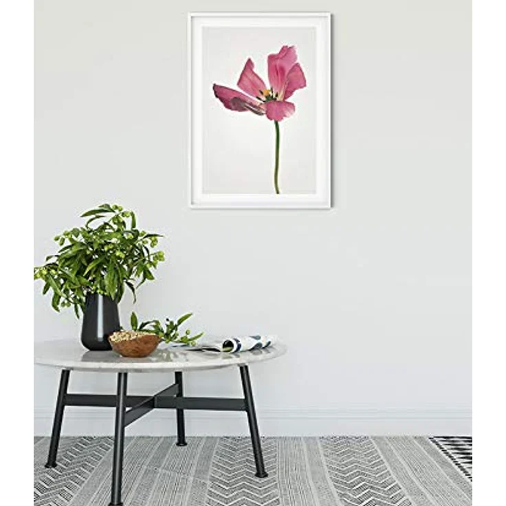 Komar Wandbild Tulip Kunstdruck, Hochwertiges Poster 30 x 40 cm, Seidenmatter Fotodruck ohne Rahmen, Premium-Qualität, Made in Germany – Bild 2
