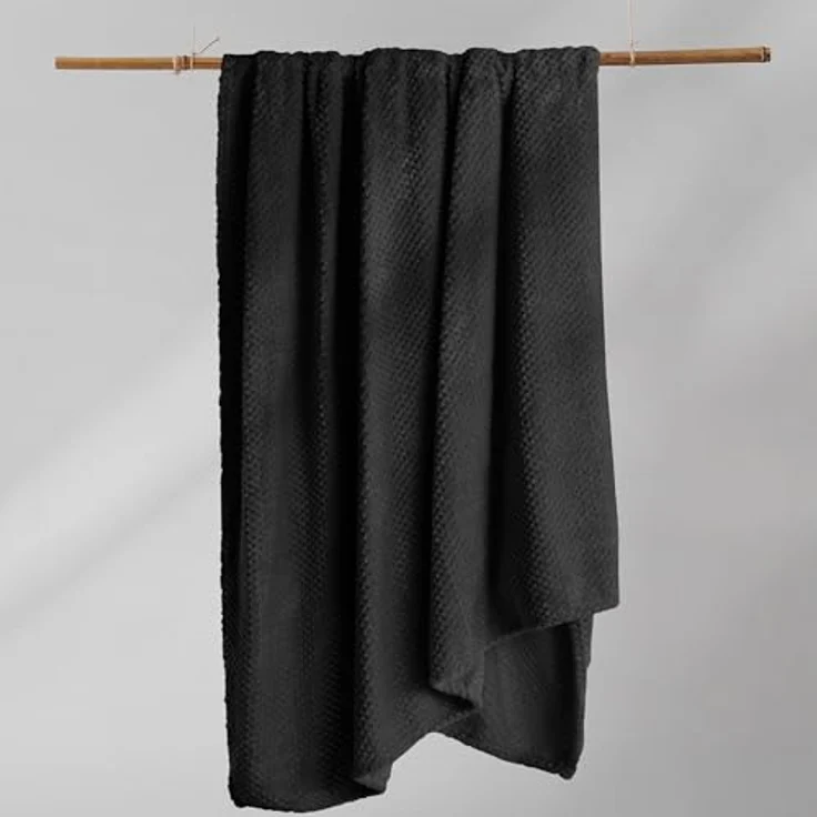 DecoKing Kuscheldecke 170x210 cm schwarz Decke Microfaser Wohndecke Tagesdecke Fleece weich sanft kuschelig skandinavischer Stil Henry – Bild 6