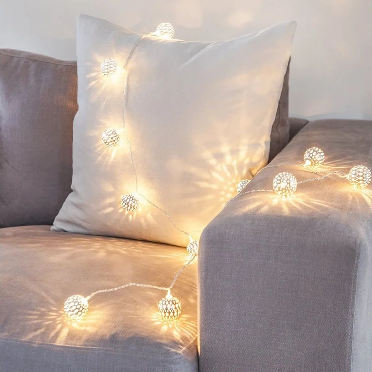 Lights4fun LED-Lichterkette 16er LED Lichterkette Marokkanische Kugeln silber 24V – Bild 5