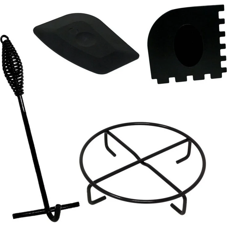 ToCi Grilltopf Dutch Oven Zubehör Set - Deckelheber, Untersetzer, Reinigungsschaber, (Grill-Zubehör, 4-tlg, passend für Dutch Oven, Feuertopf, Grill-Pfannen aus Gusseisen), Feuerfest, (Deckelheber, Untersetzer) / Spülmaschinenfest (Schaber) – Bild 5