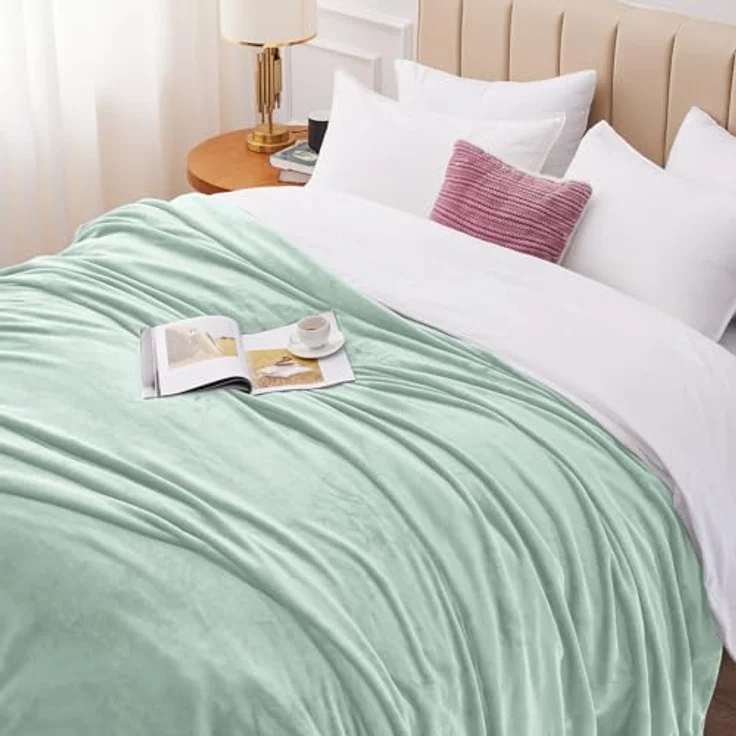 WAVVE Kuscheldecke Flauschig Decke Fleecedecke - Sofadecke 150x200 cm Warm Wohndecke Couchdecke, Salbei-Grün Decke Weich Sofaüberwurf XL – Bild 4