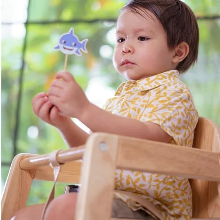 Safetots Einfach stapelbarer Holzhochstuhl, Naturfarben, Hochstuhl für Baby und Kleinkind, Stilvoll und praktisch, Babyhochstuhl für Ihr Zuhause oder platzsparender Hochstuhl für Restaurants. – Bild 6