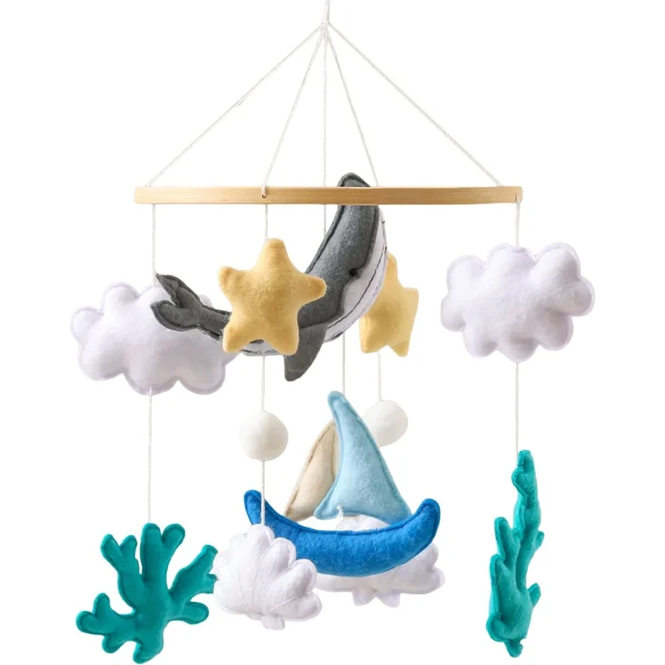 Herfair Meerestiere Mobile Baby Windspiele mit Filzbällen, 23x40 cm | Baby Windspiele mit Wal Sternen Wolken und Segelboot,Meerestiere Babybett Dekoration für Neugeborene Jungen Mädchen Anhänger