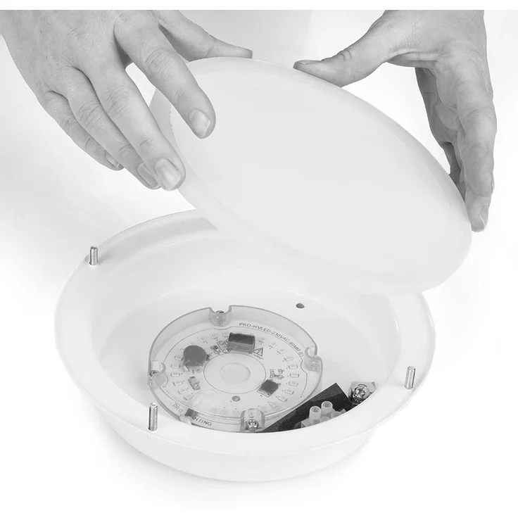 Moderne 12 Watt LED Deckenleuchte fürs Bad aus gebürstetem Stahl & Glas, IP44 – Bild 10