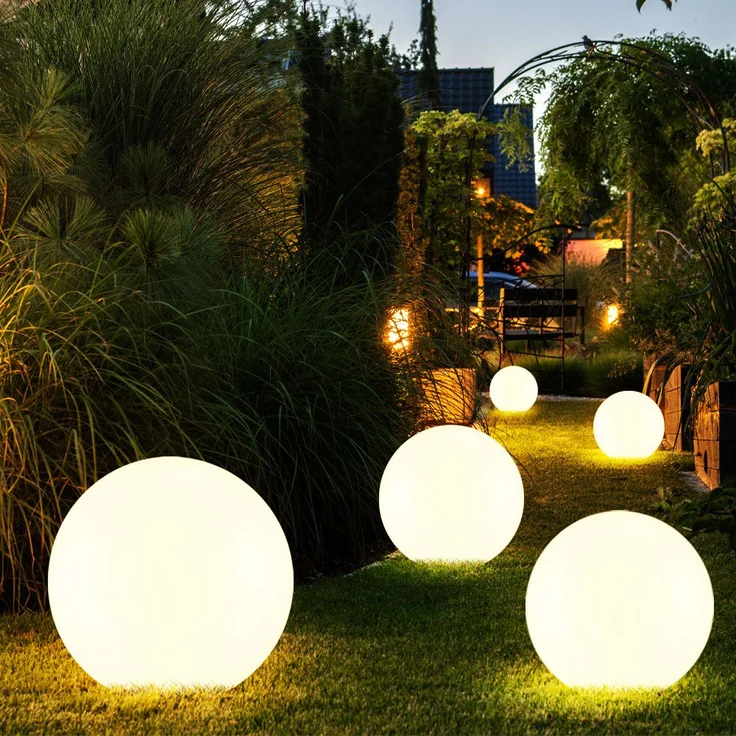 3er Set LED Solarleuchten, Kugel weiß, Erdspieß, D 10/20 cm – Bild 5