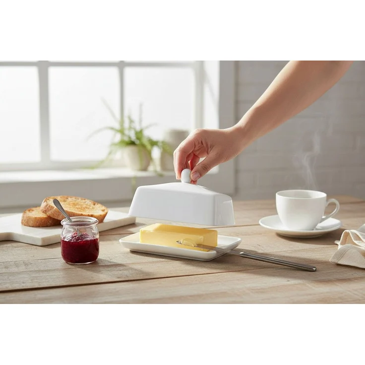 Maxwell & Williams Butterdose Maxwell & Williams Butterdose White Basics aus Porzellan 250 g, Porzellan, (2-tlg), Zeitloses Design aus hochwertigem Porzellan für 250 g Butter – Bild 1