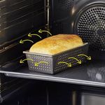 Betty Bossi Brotbackform Kastenbrot Knusper 23cm + Buch Kastenbrot & Zupfbrot, die perforierte Kastenform für 500-g-Brote