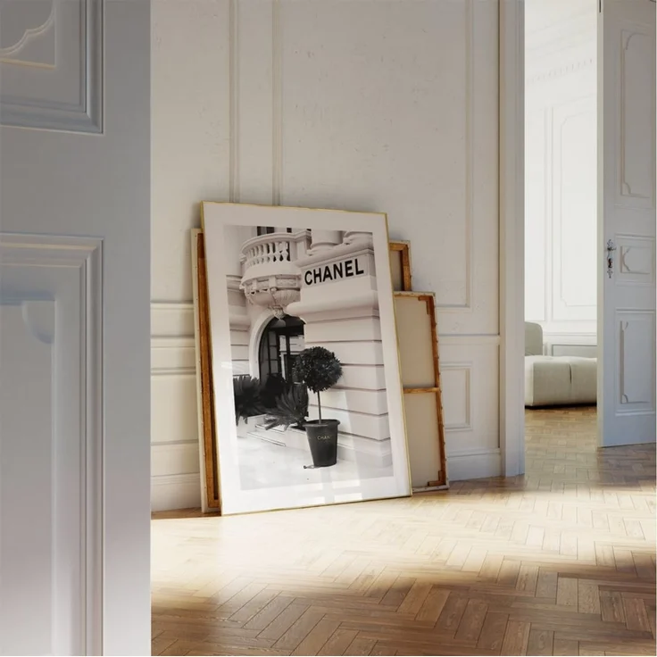 JUSTGOODMOOD Poster Premium ® Chanel Geschäft Poster · ohne Rahmen, Poster in verschiedenen Größen verfügbar – Bild 3