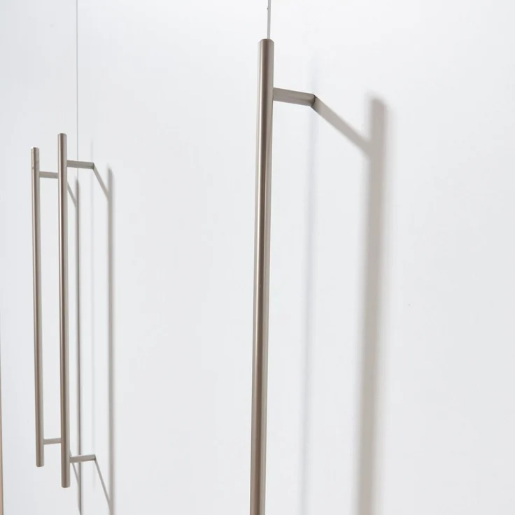 roba Kleiderschrank 'Maren' - 3-türig - Drehtürschrank - 190 x 131 x 52 cm - Weiß – Bild 5