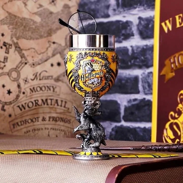 Nemesis Now Weinglas Harry Potter Kelch Hufflepuff, handbemalter Kelch – Bild 9
