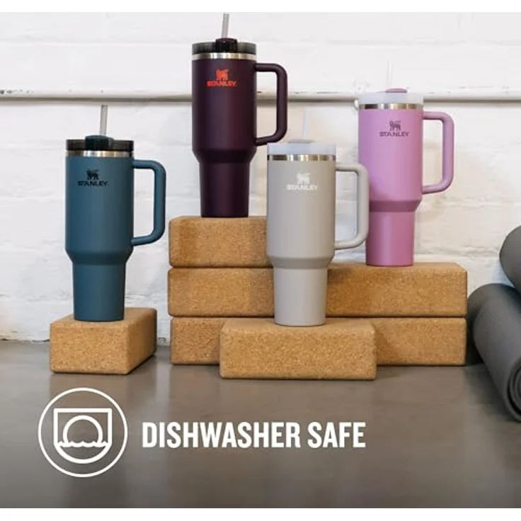 STANLEY Quencher H2.0 FlowState Trinkflasche mit Strohhalm 1.2L - Thermobecher Kühlt 11 Stunden - 48 Stunden Eisgekühlt - Spülmaschinenfest - Thermosflasche BPA Frei - Kaffeebecher To Go - Plum – Bild 6